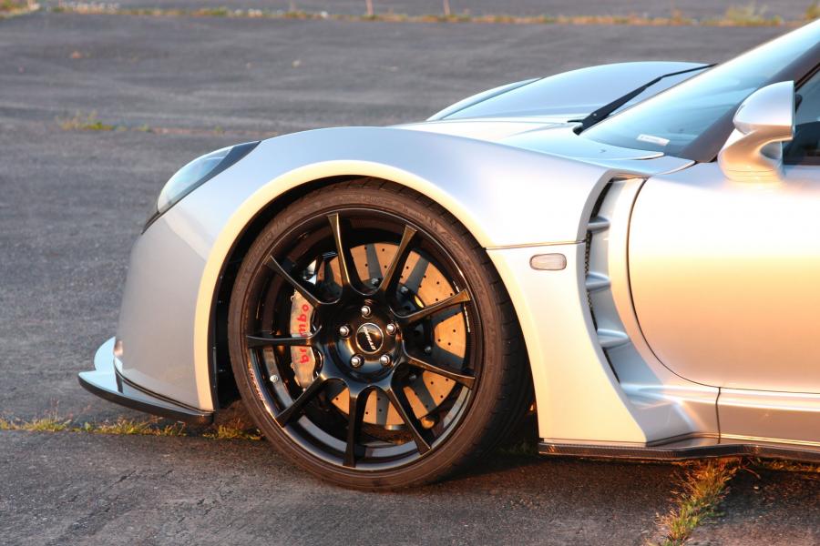 Детали экстерьера Hennessey Venom GT 2010 года  (фото 37 из 71)